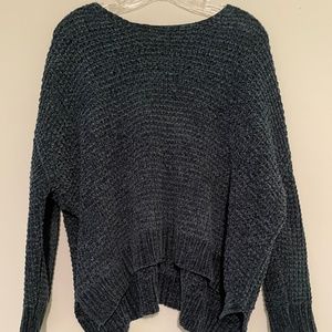 Super Cute Altar’d State Sweater Size XS